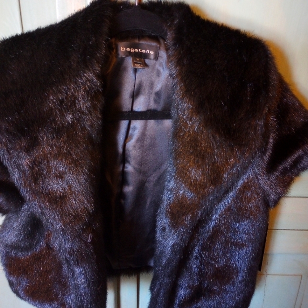 Sleeveless Vest